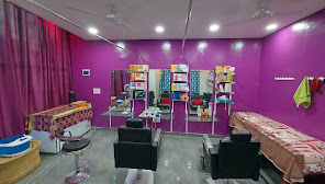 Q T Beauty care and salone